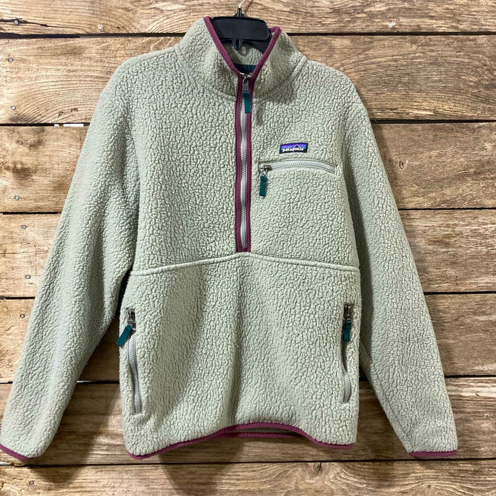 Large Grey Patagonia Half Zip
